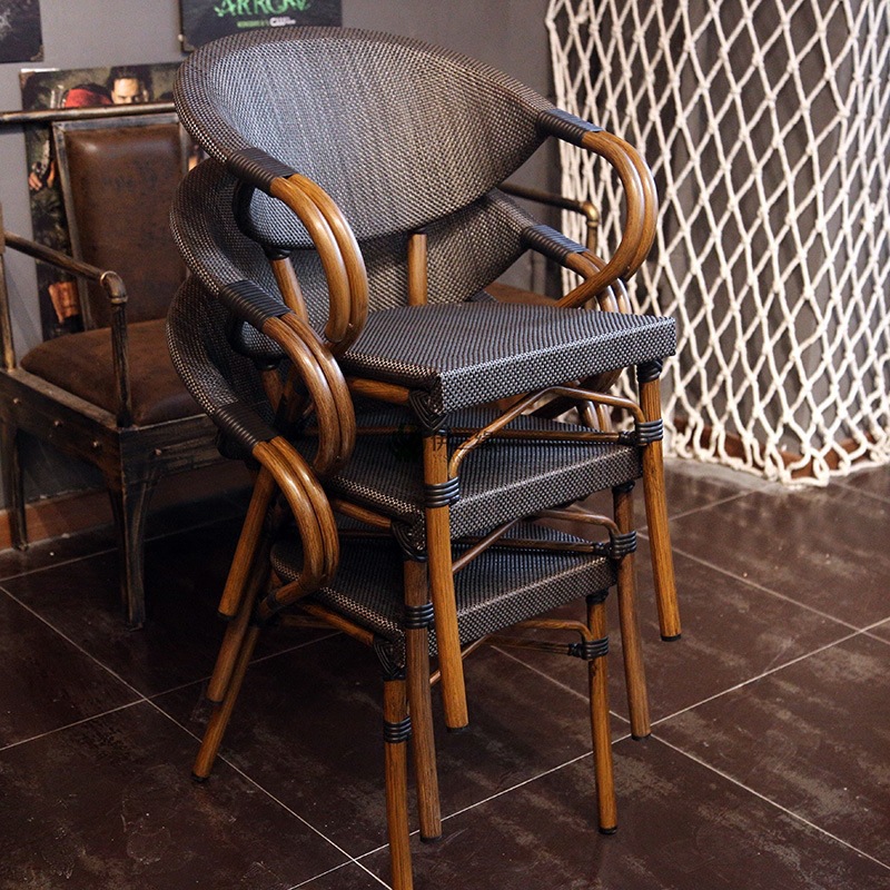 Conjunto de Mesa e Cadeiras pa - Outdoor Furniture Table And Chairs avaliação e preço